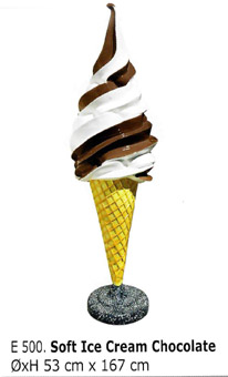 Eiswerbung Softeis, Werbeeistüte Außenwerbung, Schokoladeeis Eiswerbung Softeis, Werbeeistüte Außenwerbung, Schokoladeeis